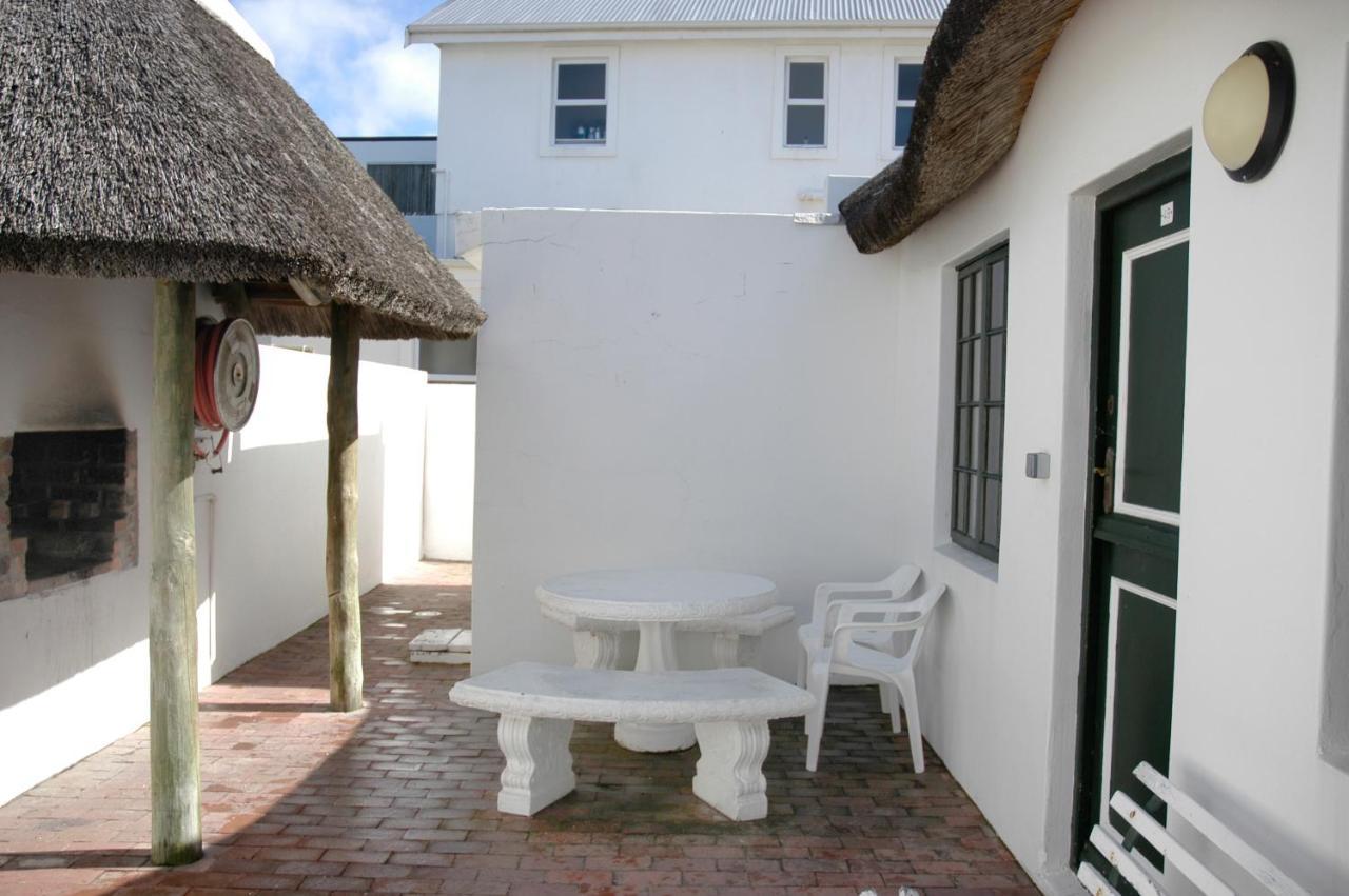 Arniston Seaside Cottages Екстер'єр фото